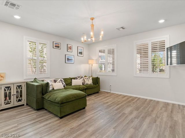 3166 Brynley Avenue, Henderson, NV 89044