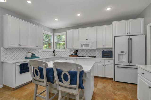 675 Devonshire Loop, Brentwood, CA 94513