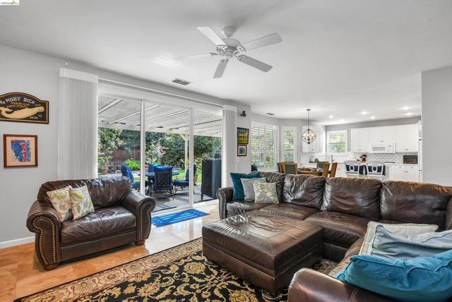 675 Devonshire Loop, Brentwood, CA 94513