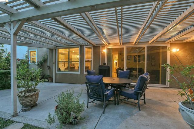675 Devonshire Loop, Brentwood, CA 94513