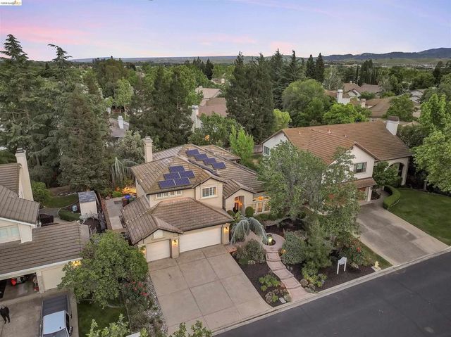 675 Devonshire Loop, Brentwood, CA 94513