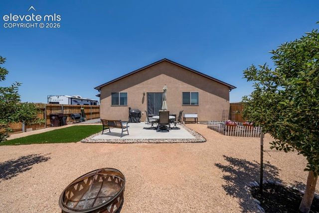 1005 N Kirkwood Drive, Pueblo, CO 81007