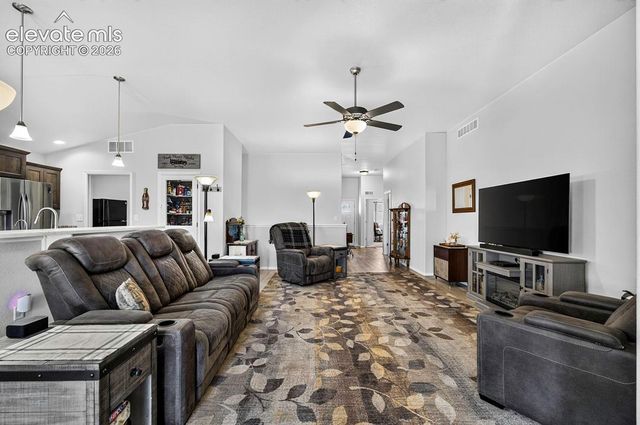 1005 N Kirkwood Drive, Pueblo, CO 81007