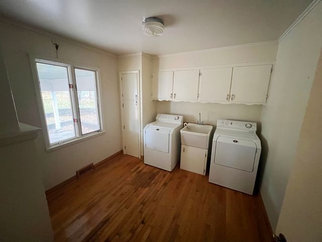 1002 N. 2nd St., Bismarck, ND 58501