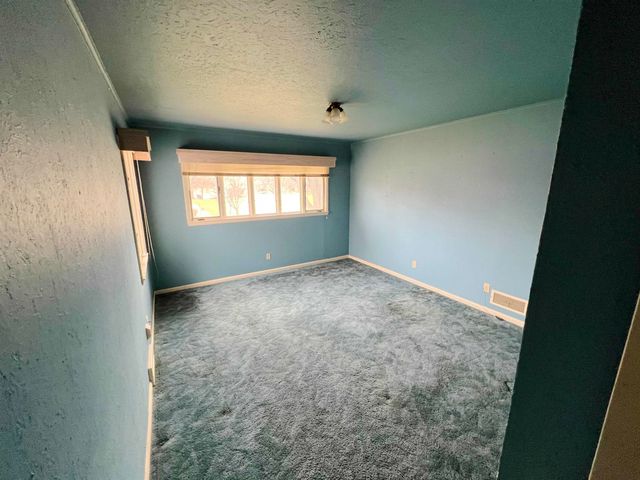 1002 N. 2nd St., Bismarck, ND 58501