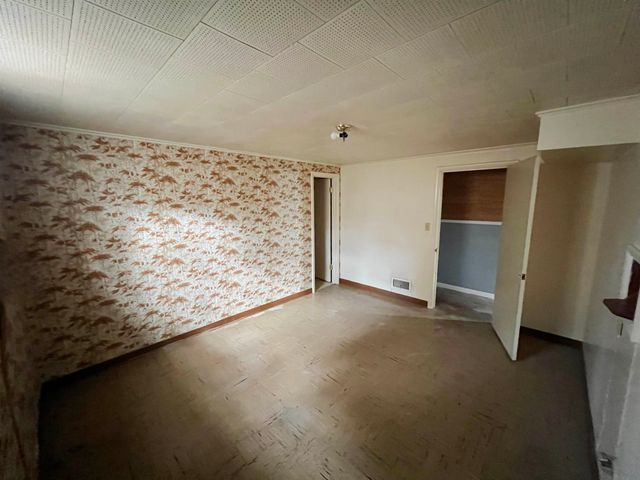 1002 N. 2nd St., Bismarck, ND 58501