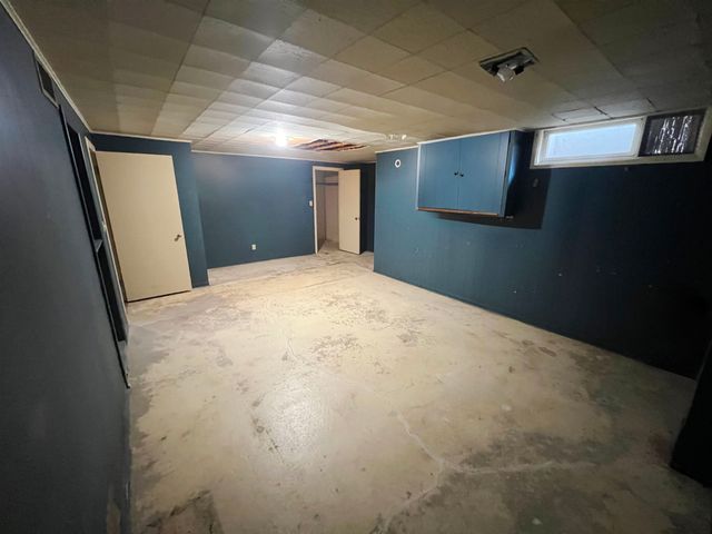 1002 N. 2nd St., Bismarck, ND 58501