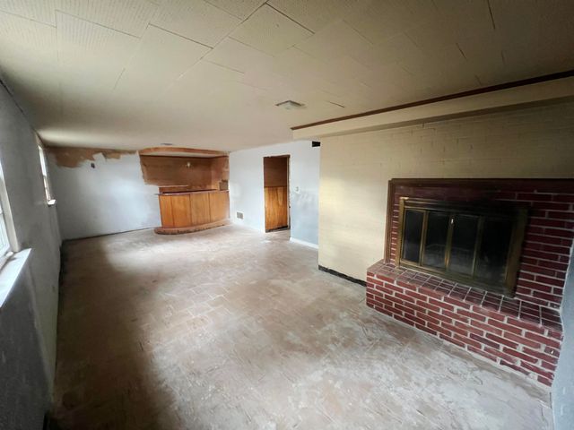 1002 N. 2nd St., Bismarck, ND 58501