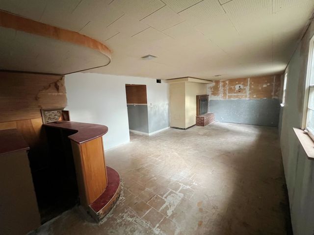 1002 N. 2nd St., Bismarck, ND 58501