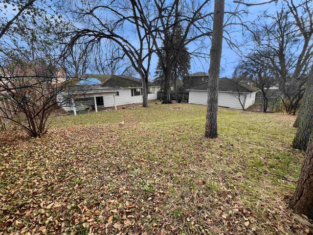 1002 N. 2nd St., Bismarck, ND 58501