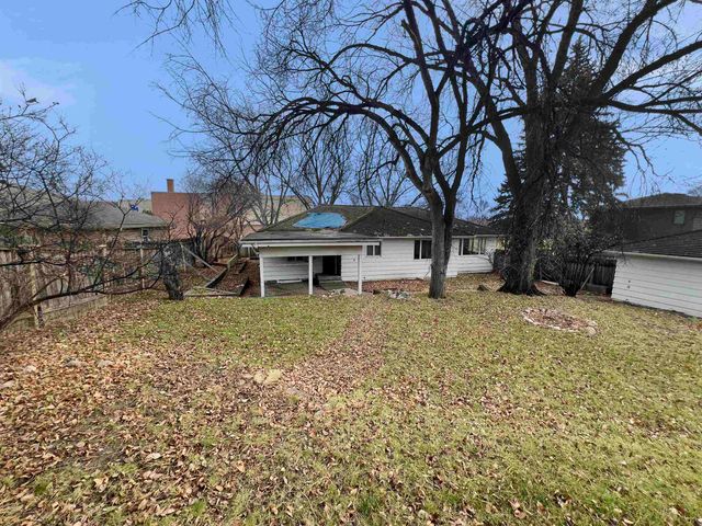 1002 N. 2nd St., Bismarck, ND 58501