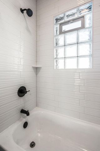 6839 Arkansas Avenue, Hammond, IN 46323