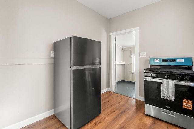 6839 Arkansas Avenue, Hammond, IN 46323