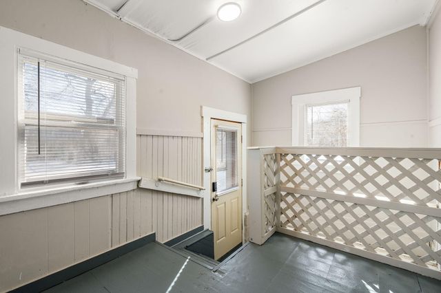 6839 Arkansas Avenue, Hammond, IN 46323