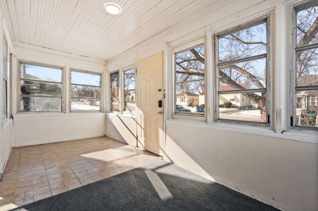 6839 Arkansas Avenue, Hammond, IN 46323