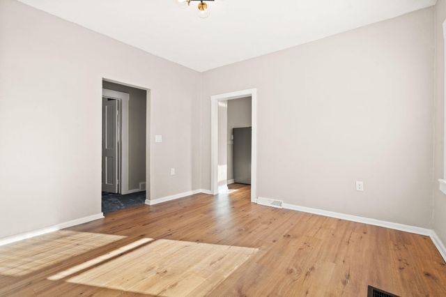 6839 Arkansas Avenue, Hammond, IN 46323