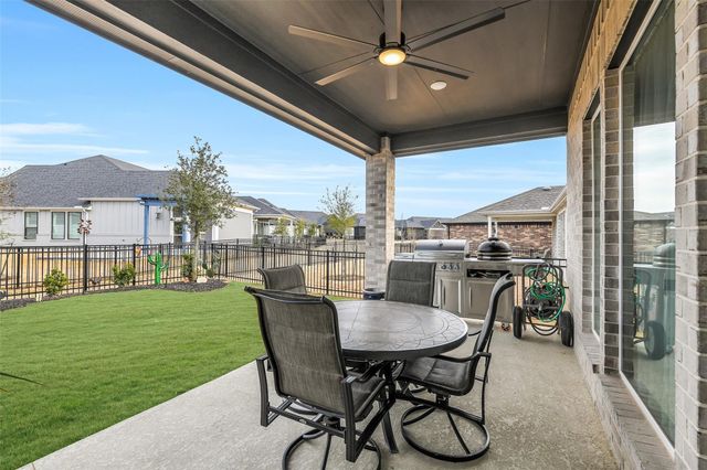 14886 Shavers Drive, Willis, TX 77318