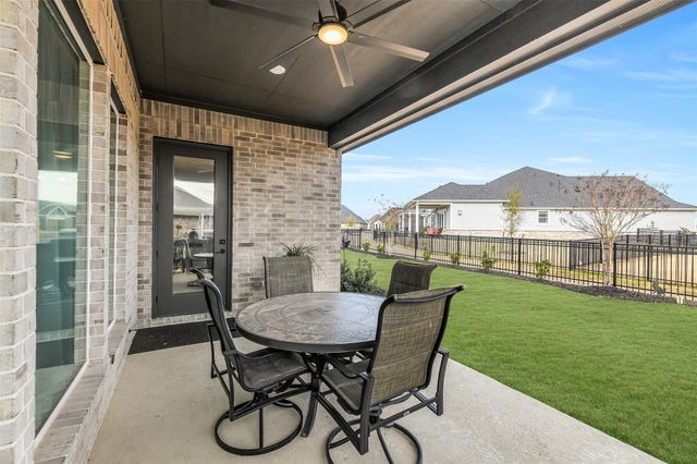 14886 Shavers Drive, Willis, TX 77318