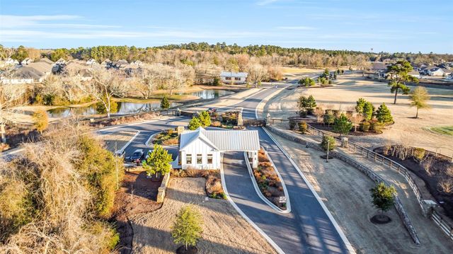 14886 Shavers Drive, Willis, TX 77318