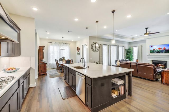 14886 Shavers Drive, Willis, TX 77318