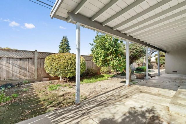 612 Alameda Avenue, Salinas, CA 93901