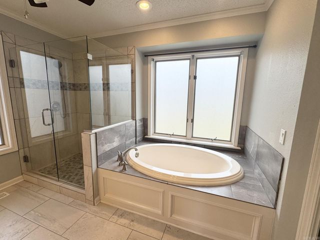 10 Magnifico Way, Hot Springs Village, AR 71909