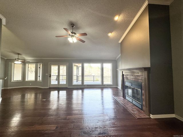 10 Magnifico Way, Hot Springs Village, AR 71909