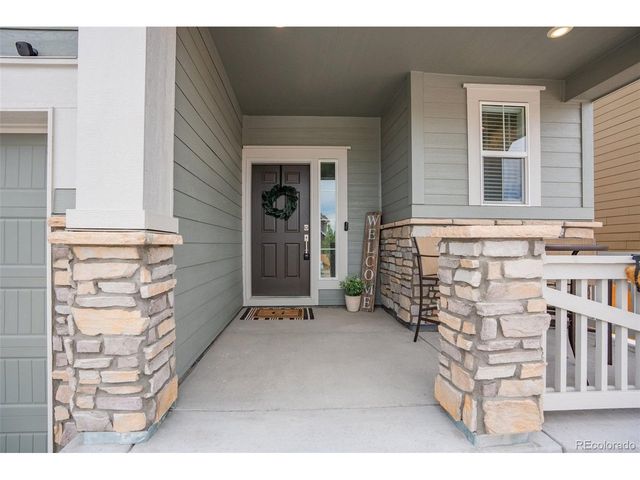 940 Thinleaf Ln, Elizabeth, CO 80107