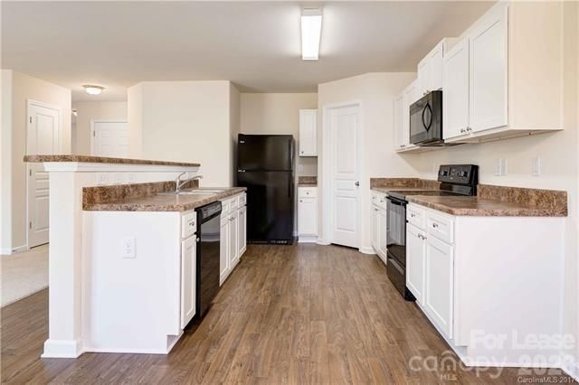 6736 Jerimoth Place, Charlotte, NC 28215