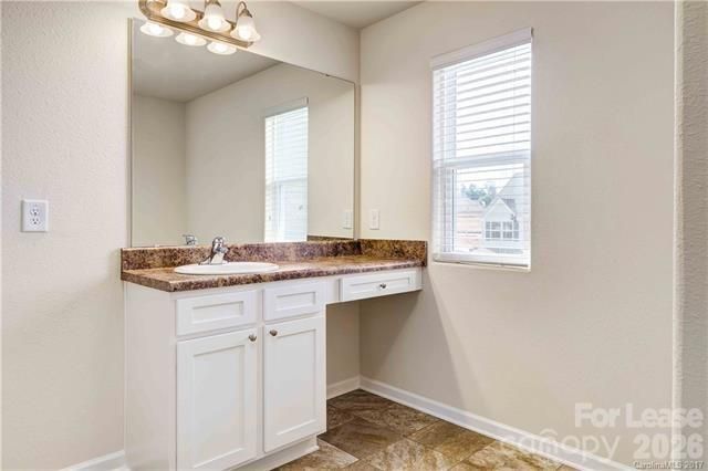 6736 Jerimoth Place, Charlotte, NC 28215