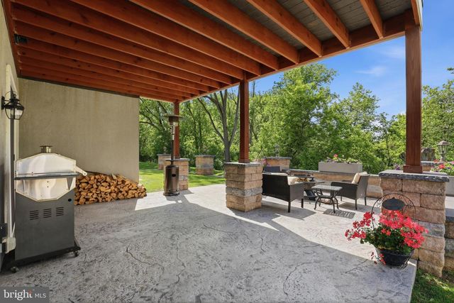 1084 ALDEN WAY, Lebanon, PA 17042