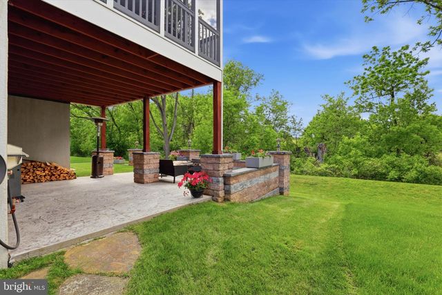 1084 ALDEN WAY, Lebanon, PA 17042