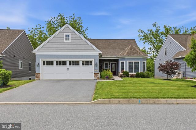 1084 ALDEN WAY, Lebanon, PA 17042