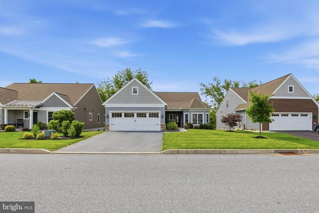 1084 ALDEN WAY, Lebanon, PA 17042