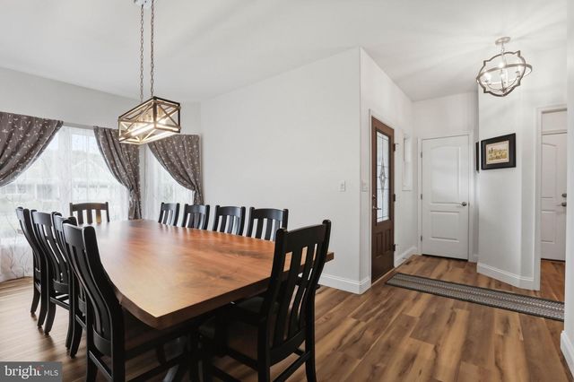 1084 ALDEN WAY, Lebanon, PA 17042