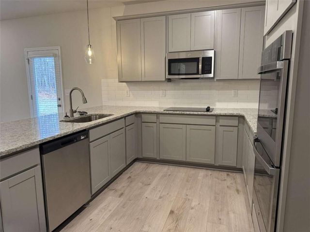 1409 Leafar Way, Mcdonough, GA 30253