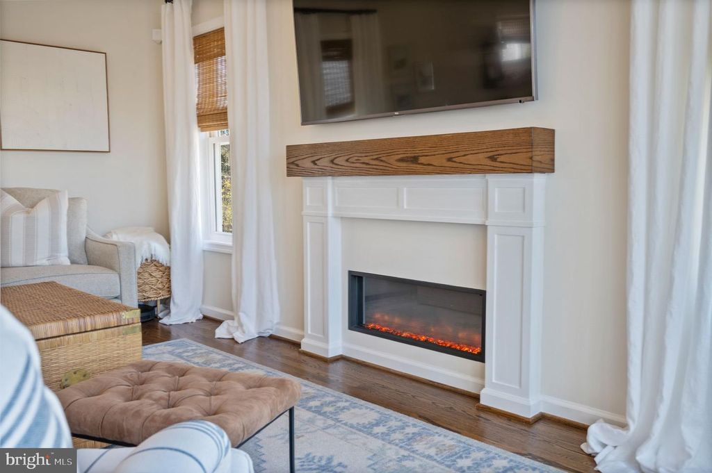 Image 21 of property listing at 6 PICKETT RD, Lutherville Timonium, MD 21093