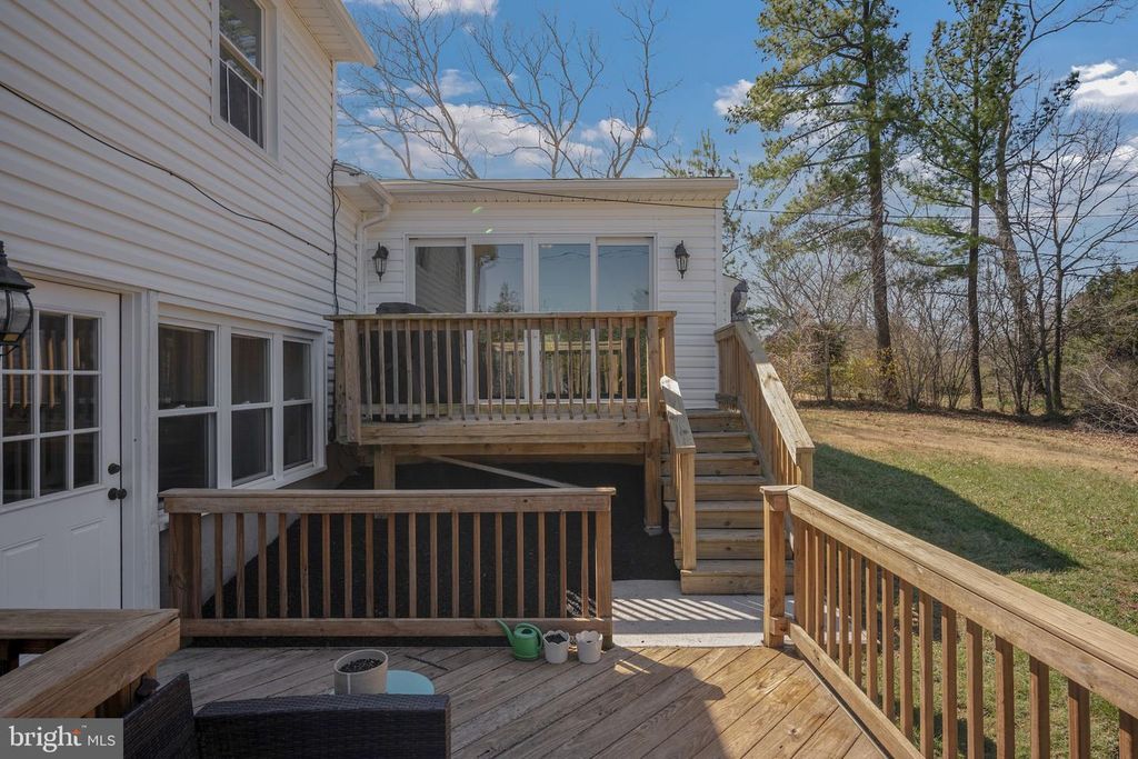 Image 40 of property listing at 6 PICKETT RD, Lutherville Timonium, MD 21093