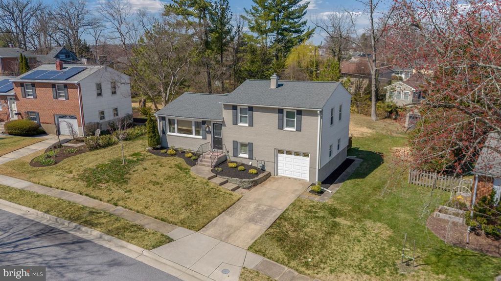 Image 47 of property listing at 6 PICKETT RD, Lutherville Timonium, MD 21093
