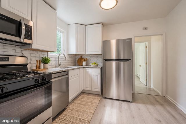 2408 W 2ND ST, Wilmington, DE 19805