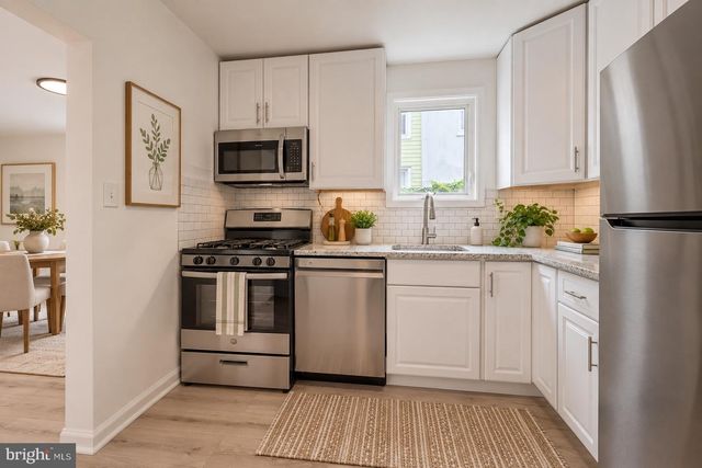 2408 W 2ND ST, Wilmington, DE 19805