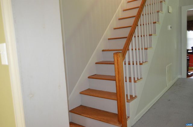 10778 ROCKFISH RIVER RD, Shipman, VA 22971