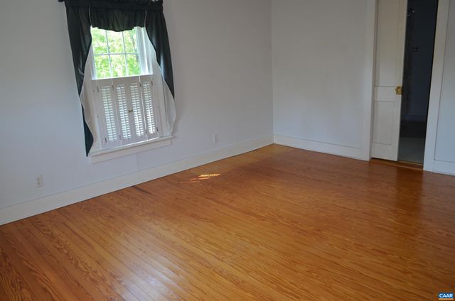 10778 ROCKFISH RIVER RD, Shipman, VA 22971