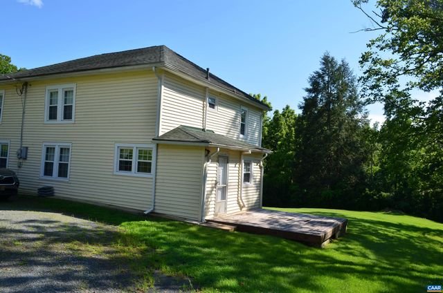 10778 ROCKFISH RIVER RD, Shipman, VA 22971