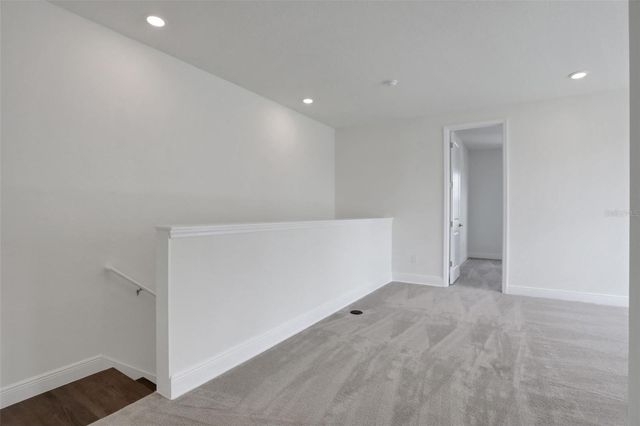 200 EAGLESTON LANE, Lakewood Ranch, FL 34240