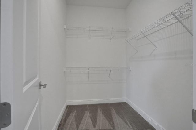 200 EAGLESTON LANE, Lakewood Ranch, FL 34240