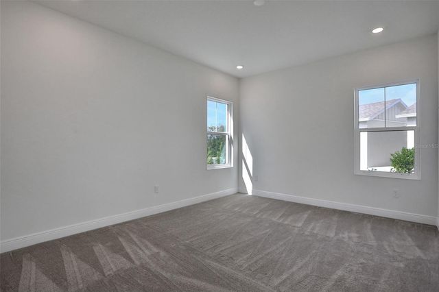 200 EAGLESTON LANE, Lakewood Ranch, FL 34240