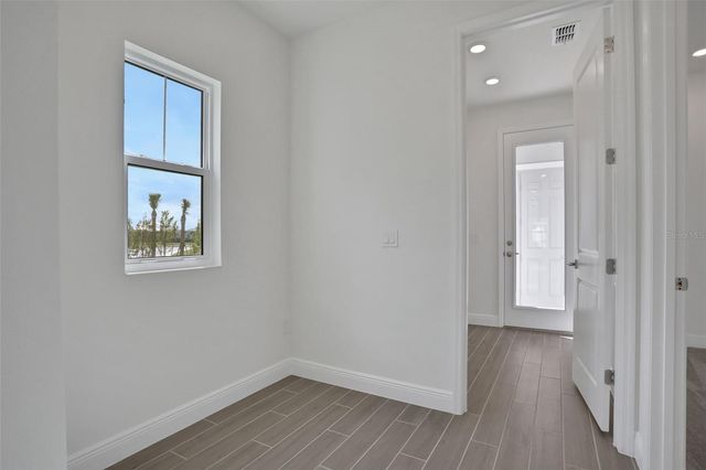 200 EAGLESTON LANE, Lakewood Ranch, FL 34240