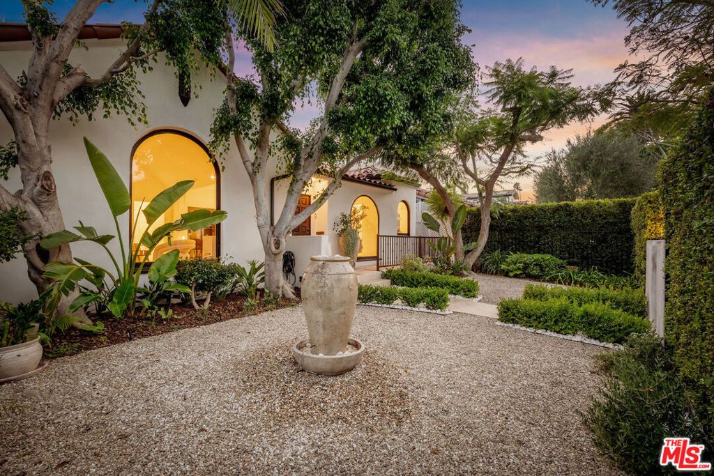 9000 Dorrington Avenue, West Hollywood, CA 90048 — photo 3