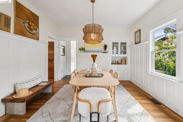 5360 LOCKSLEY Ave, Oakland, CA 94618